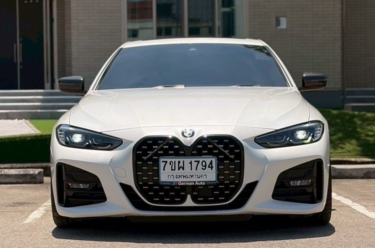 BMW Series 4 2021 430i Sedan เบนซิน เกียร์อัตโนมัติ ขาว รูปที่ 2