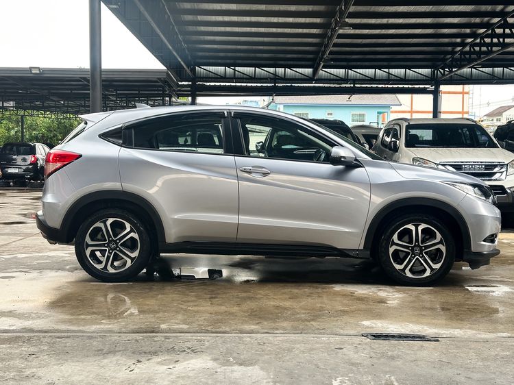 Honda HR-V 2016 1.8 E Sedan เบนซิน เกียร์อัตโนมัติ เทา รูปที่ 4