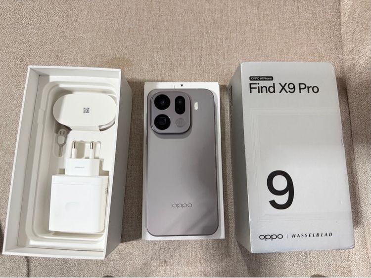 อื่นๆ 512 GB OPPO Find X9 Pro  titanium charcoal 
