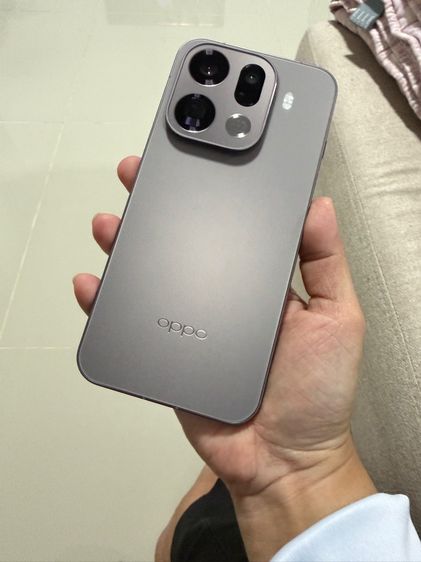 OPPO Find X9 Pro  titanium charcoal  รูปที่ 2