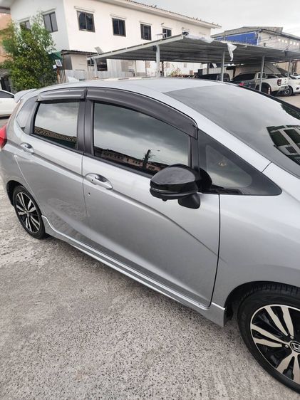 Honda Jazz 2019 1.5 RS i-VTEC Sedan เบนซิน ไม่ติดแก๊ส เกียร์อัตโนมัติ บรอนซ์เงิน รูปที่ 2