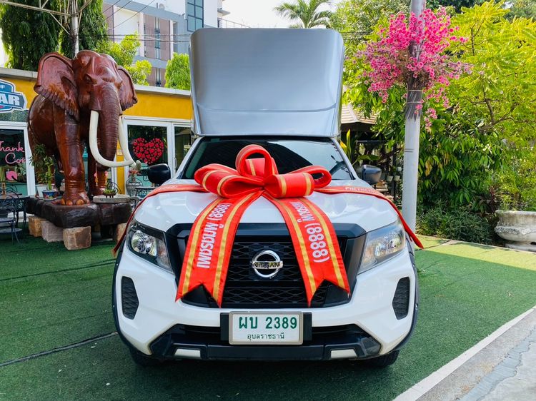 Nissan Navara 2022 2.5 SL Pickup ดีเซล ไม่ติดแก๊ส เกียร์ธรรมดา ขาว