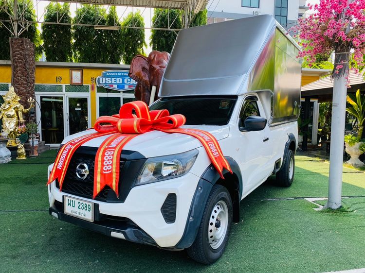 Nissan Navara 2022 2.5 SL Pickup ดีเซล ไม่ติดแก๊ส เกียร์ธรรมดา ขาว รูปที่ 2
