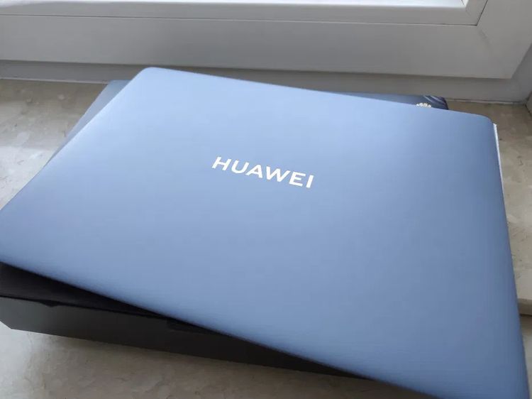 Matebook X Series วินโดว์ อื่นๆ USB ใช่ HUAWEI MateBook X Pro รุ่นพรีเมียม จอ OLED หน้าจอสัมผัส สภาพเหมือนใหม่