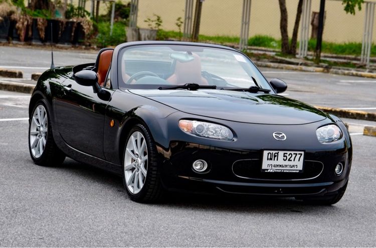 รถ Mazda MX-5 2.0 สี ดำ