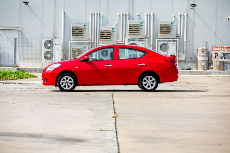 Nissan Almera 2013 1.2 E Sedan เบนซิน เกียร์อัตโนมัติ แดง รูปที่ 3