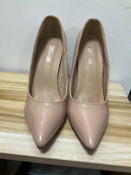 รองเท้าส้นสูง แบรนด์ Jojo Cat สีชมพูนู้ดหัวแหลมส้นเข็ม เบอร์ 37 สูง 4.5 นิ้ว มือสอง