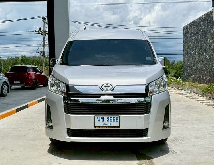 Toyota Commuter 2019 2.8 Van ดีเซล ไม่ติดแก๊ส เกียร์อัตโนมัติ บรอนซ์เงิน รูปที่ 2