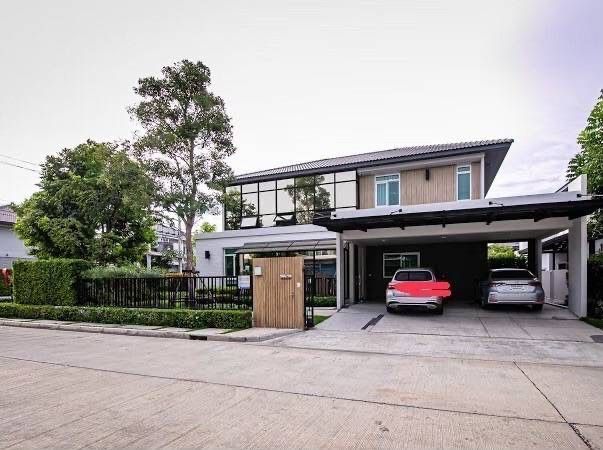 หมู่บ้าน มัณฑนาเวสเกต์ by Land and house