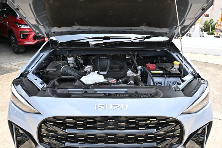 Isuzu รุ่นอื่นๆ 2025 รุ่นย่อยอื่นๆ Utility-car ดีเซล ไม่ติดแก๊ส เกียร์อัตโนมัติ เทา รูปที่ 4