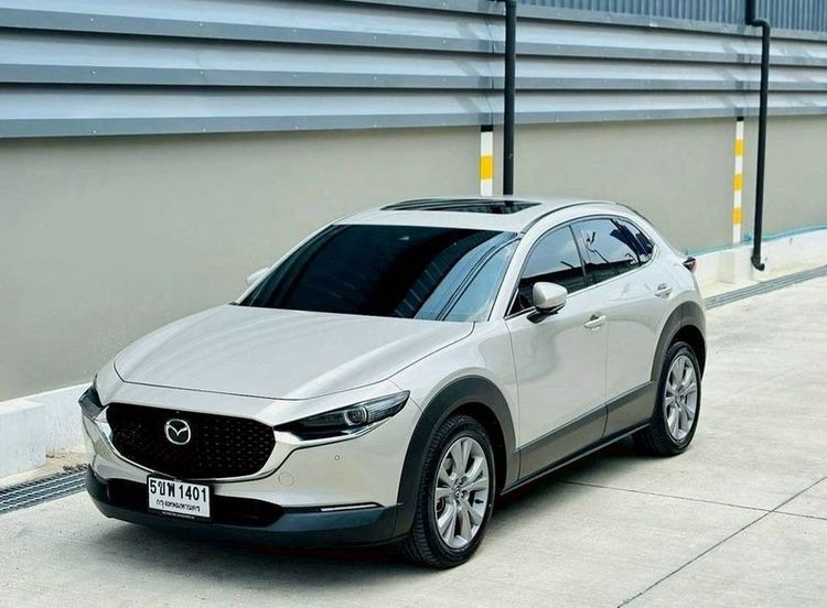 รถ Mazda CX-30 2.0 SP สี บรอนซ์ทอง