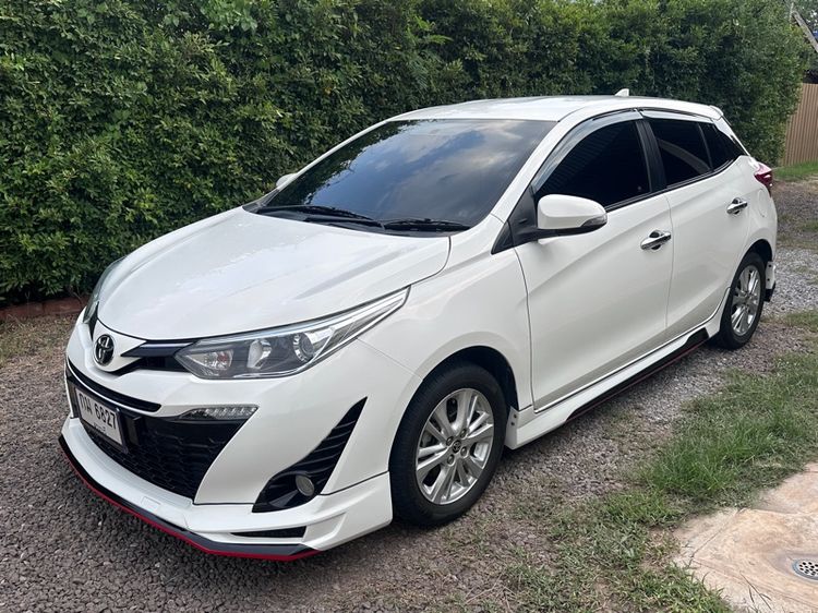 Toyota Yaris 2018 1.2 G Sedan เบนซิน ไม่ติดแก๊ส เกียร์อัตโนมัติ ขาว รูปที่ 2