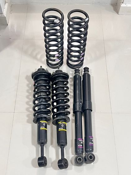 ชุดโช๊ค Fortuner GR Sport ยกชุด หน้า-หลัง พร้อมสปริง ของแท้เดิมโรงงาน รูปที่ 4
