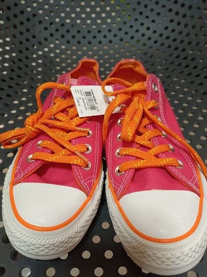 ชมพู UK 5 | EU 38 | US 6.5 Converse แท้ รองเท้าผ้าใบผู้หญิง เกร๋ๆ