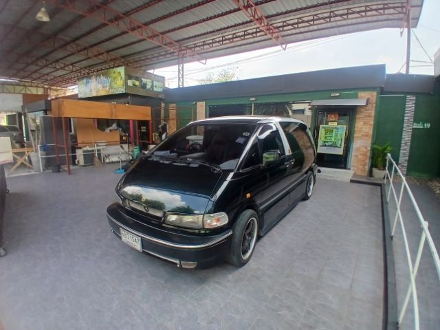 รถ Toyota Estima 2.4 G สี ดำ