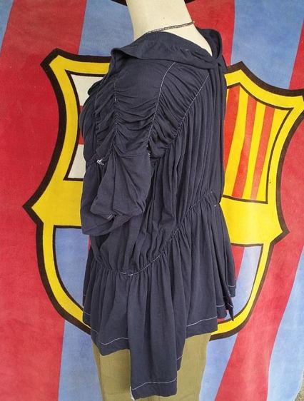 เสื้อสตรี Commes des garçon Tricot มือสองของแท้ รูปที่ 4