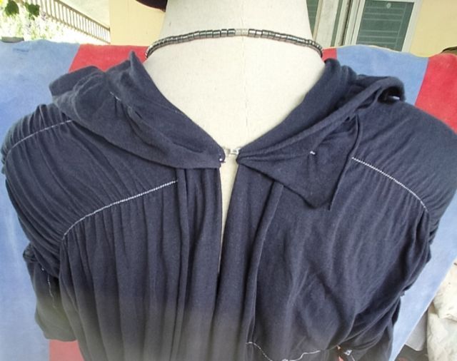 เสื้อสตรี Commes des garçon Tricot มือสองของแท้ รูปที่ 5