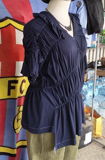 เสื้อสตรี Commes des garçon Tricot มือสองของแท้ รูปที่ 3