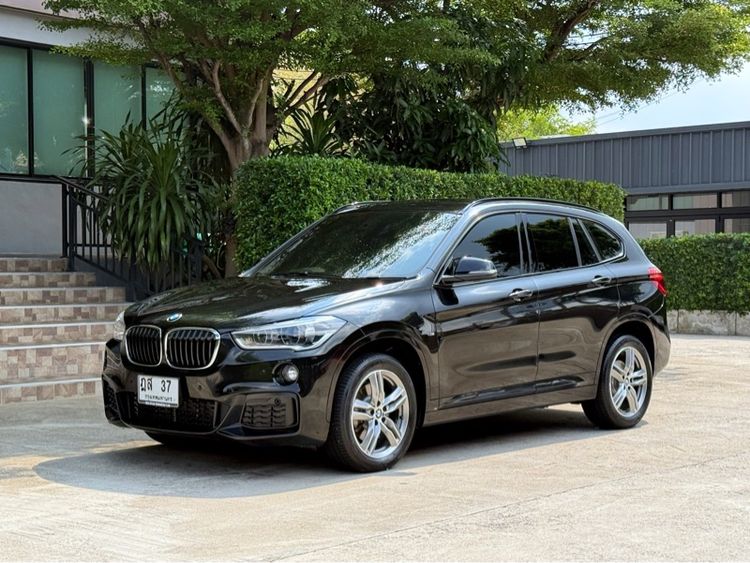BMW X1 2019 2.0 sDrive20d M Sport Utility-car ดีเซล ไม่ติดแก๊ส เกียร์อัตโนมัติ ดำ รูปที่ 3