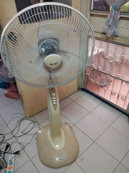 พัดลมฮาตาริ18" รูปที่ 2