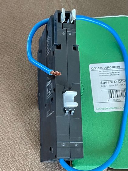 เบรกเกอร์กันดูด Schneider RCBO 16A มือสอง สภาพกริ๊บ ใช้งานปกติ รูปที่ 4