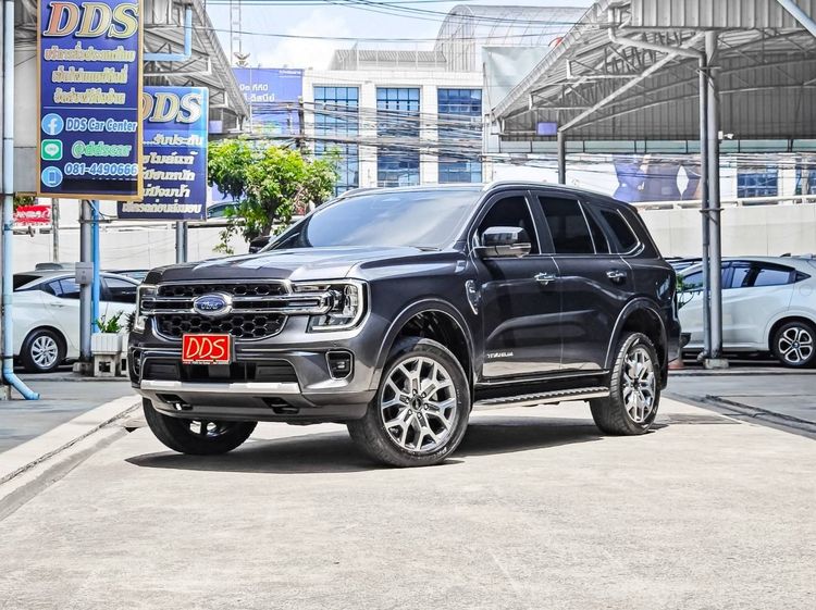 รถ Ford Everest 2.0 Bi-Turbo Titanium+ สี เทา