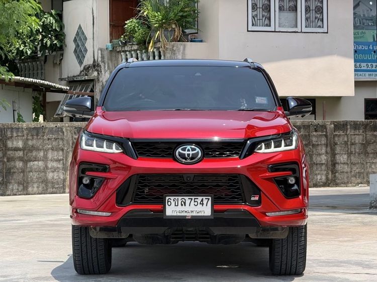 Toyota Fortuner 2025 2.8 GR Sport Sport Black Top 4WD Utility-car ดีเซล ไม่ติดแก๊ส เกียร์อัตโนมัติ แดง รูปที่ 2