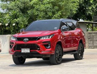2025 TOYOTA FORTUNER 2.8 GR SPORT BLACK TOP 4WD เดิมๆน๊อตไม่ขยับ