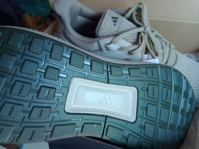 รองเท้าadidasแท้มือ1ยกกลองไซด์46 รูปที่ 5