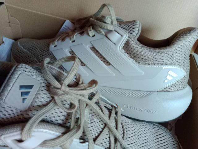 รองเท้าadidasแท้มือ1ยกกลองไซด์46 รูปที่ 6