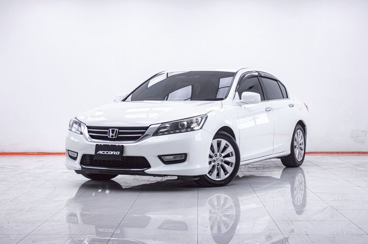 Honda Accord 2014 2.0 EL Sedan เบนซิน ไม่ติดแก๊ส เกียร์อัตโนมัติ ขาว