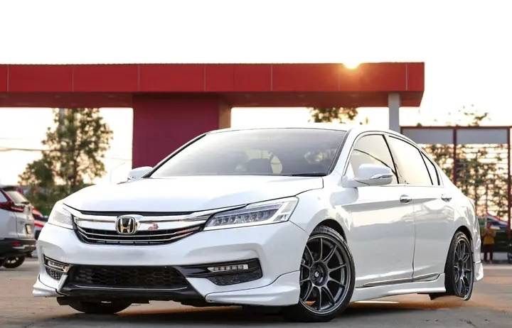 Honda Accord 2014 2.0 EL NAVI Sedan เบนซิน ไม่ติดแก๊ส เกียร์อัตโนมัติ ขาว