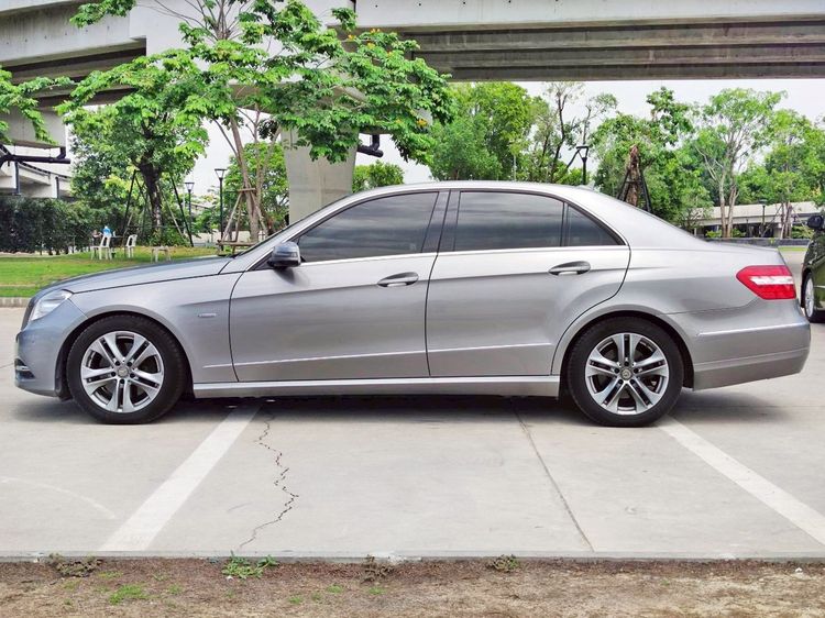 Mercedes-Benz E-Class 2012 E250 CGI Sedan เบนซิน ไม่ติดแก๊ส เกียร์อัตโนมัติ เทา รูปที่ 3