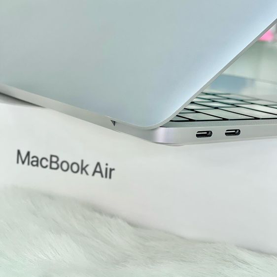 MacBook Air Retina 13 inch 2020 รูปที่ 5