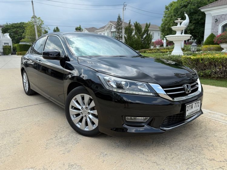 รถ Honda Accord 2.0 EL สี ดำ