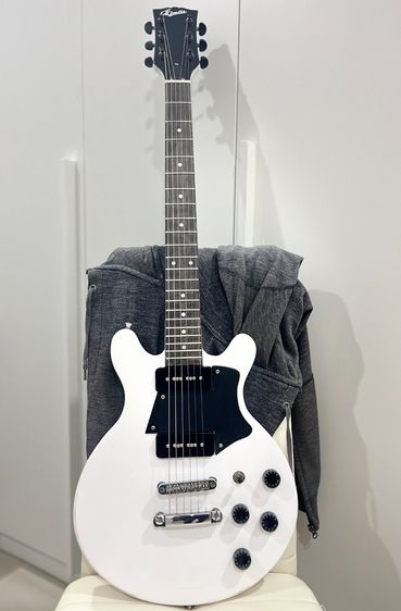 อื่นๆ กีต้าร์ไฟฟ้า Guitar Double Cut