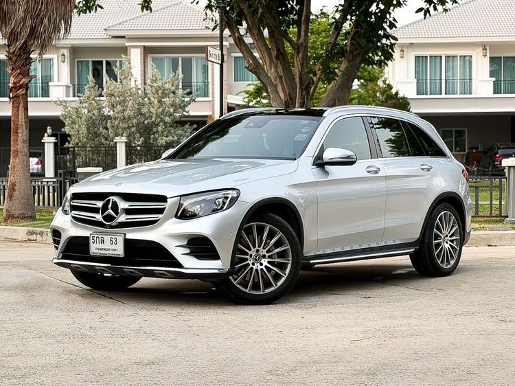 รถ Mercedes-Benz GLC-Class GLC250d สี เทา