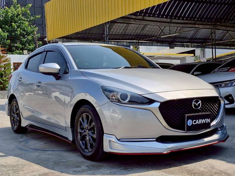 Mazda Mazda 2 2021 1.3 Skyactiv-G S Leather Sedan Sedan เบนซิน ไม่ติดแก๊ส เกียร์อัตโนมัติ บรอนซ์เงิน รูปที่ 3