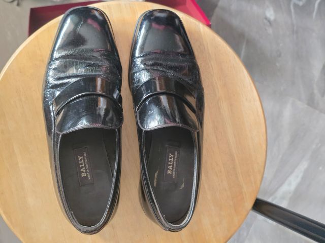 ดำ หนังแท้ รองเท้าหนังกึ่งทางการ UK 7.5 | EU 41 1/3 | US 8 Gucci รองเท้าBallyมือ2 ของแท้จากสวิส