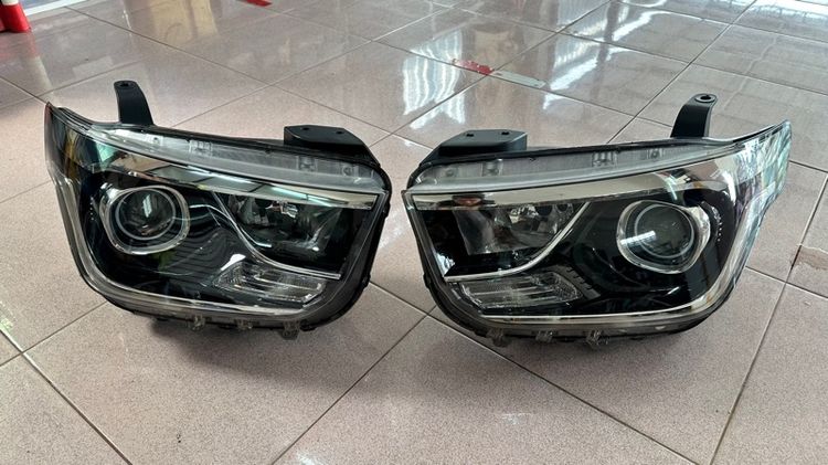 ไฟหน้า Hyundai H1