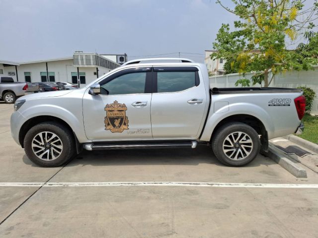 Nissan Navara 2019 2.5 SL 4WD Pickup ดีเซล เกียร์อัตโนมัติ บรอนซ์เงิน