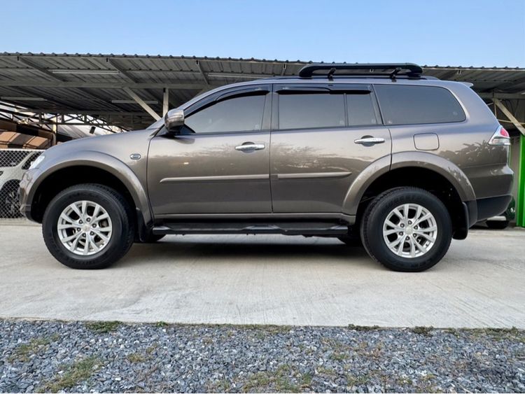 Mitsubishi Pajero Sport 2015 2.5 GT Utility-car ดีเซล ไม่ติดแก๊ส เกียร์อัตโนมัติ น้ำตาล รูปที่ 4