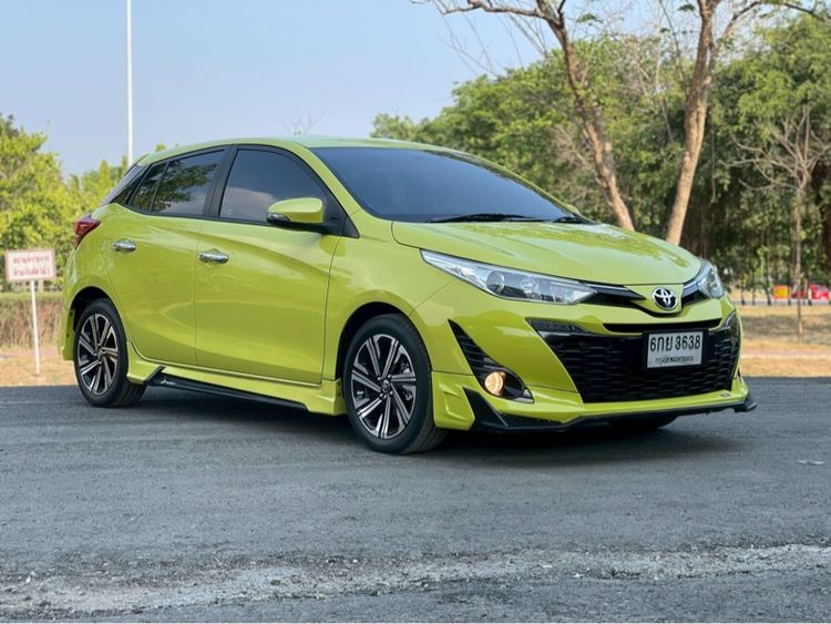Toyota Yaris 2017 1.2 G Sedan เบนซิน ไม่ติดแก๊ส เกียร์อัตโนมัติ เขียว