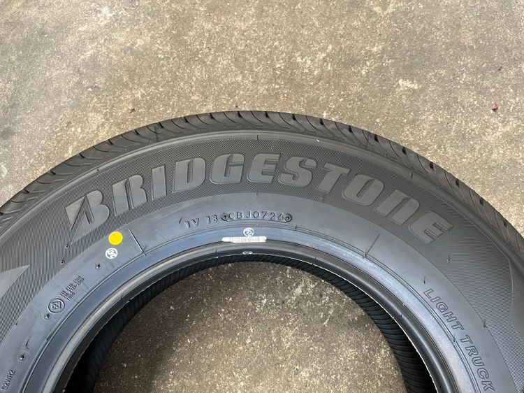 ✨ยางใหม่💯✨215-70-15 Bridgestone🚩ปี 26🚩💖ใหม่กริ๊บ🚘ใส่กับ รถตู้, รถกระบะตัวเตี้ย ได้เลย รูปที่ 4