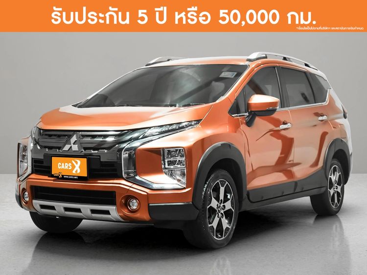 รถ Mitsubishi Xpander Cross 1.5 สี ส้ม