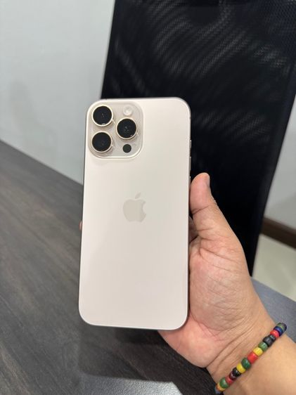 iPhone16promax 256gb ศูนย์ไทยเดิมๆ