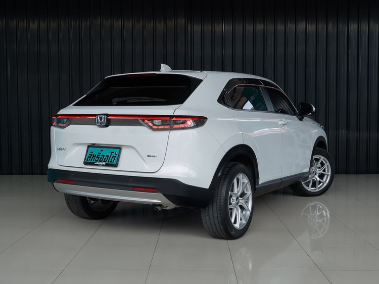 Honda HR-V 2022 1.5 EL e:HEV Utility-car ไฮบริด ไม่ติดแก๊ส เกียร์อัตโนมัติ ขาว รูปที่ 4