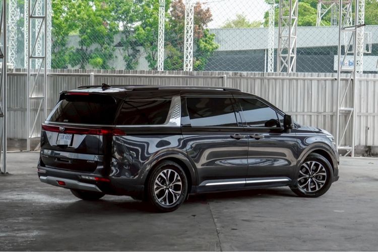 Kia Carnival 2022 2.2 SXL Van ดีเซล ไม่ติดแก๊ส เกียร์อัตโนมัติ ดำ รูปที่ 4
