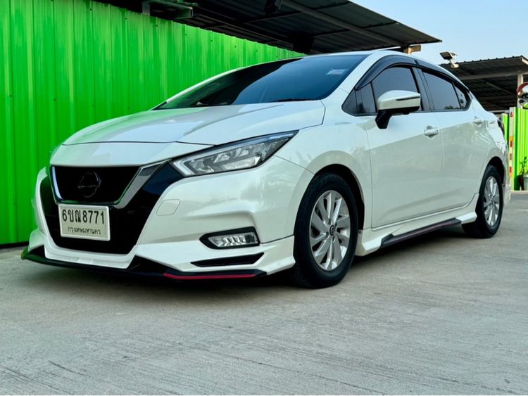 รถ Nissan Almera 1.0L Turbo V CVT สี ขาว