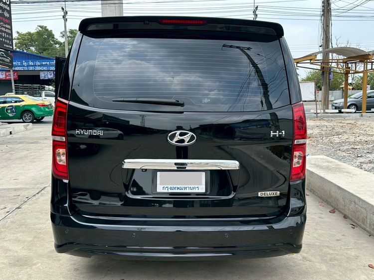 Hyundai H-1 2020 2.5 Deluxe Van ดีเซล ไม่ติดแก๊ส เกียร์อัตโนมัติ ดำ รูปที่ 3